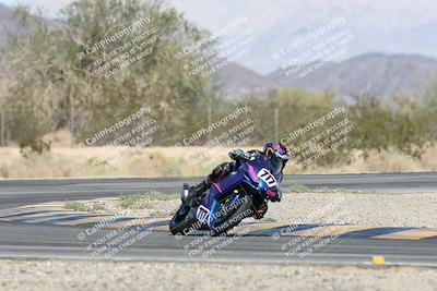 media/Nov-01-2025-CVMA (Sat) [[fc0f7531b8]]/Race 7-Formula Twins-Formula 40 UL/